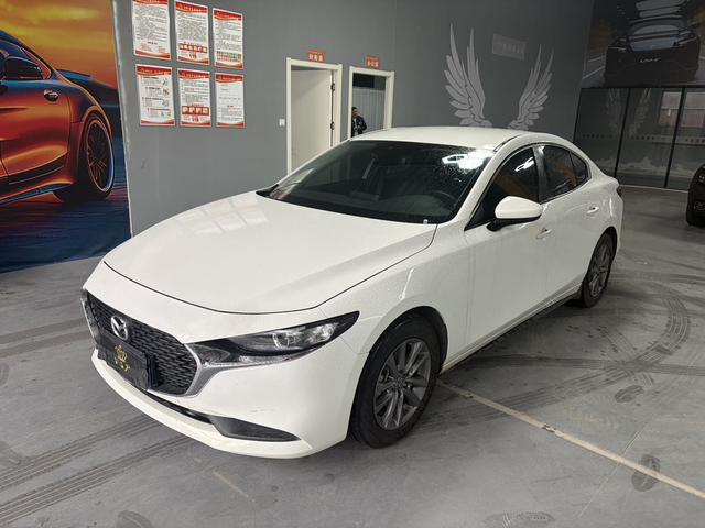 Mazda3 Axela 2021 2.0L Automatic Premium Edition – фото 1