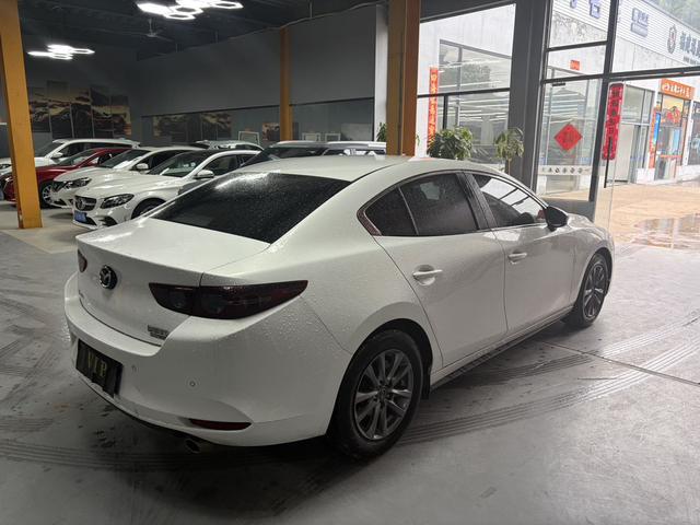 Mazda3 Axela 2021 2.0L Automatic Premium Edition – фото 9