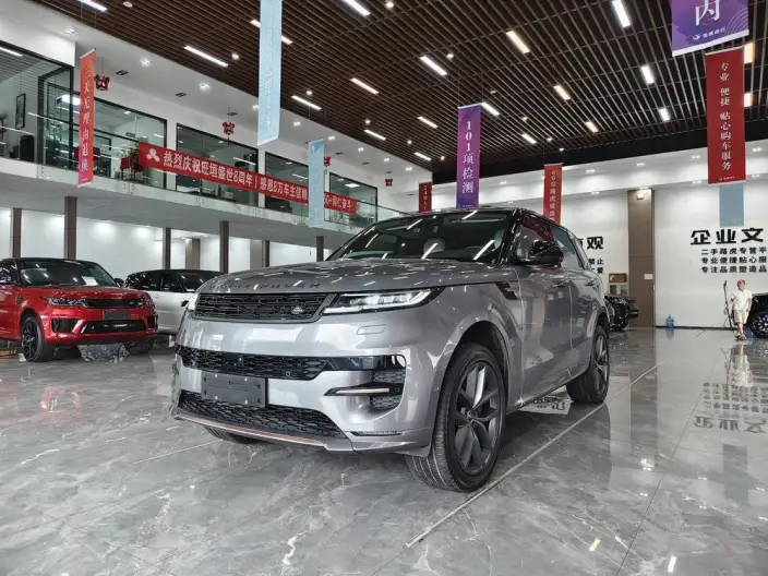 Range Rover Sport 2023 Model 3.0 L6 DYNAMIC HSE