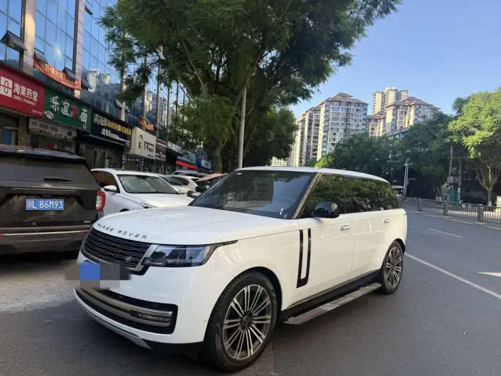 Range Rover 2024 Model 3.0 L6 400PS Shengshi Extended Edition 7 seat