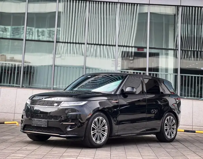 Range Rover Sport 2023 Model 3.0 L6 DYNAMIC SE