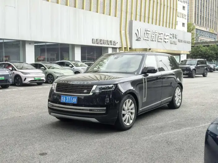 Range Rover 2023 Model 3.0 L6 400PS Shengshi VII seat Extended Edition