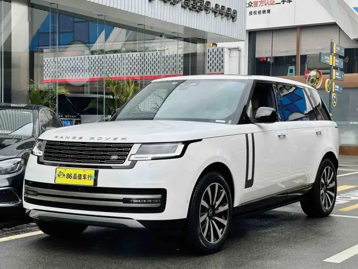 Range Rover 2025 Model 3.0 L6 400PS Shengshi Extended Edition
