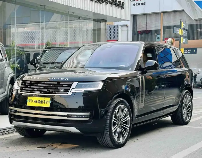 Range Rover 2025 Model 3.0 L6 360PS Shengshi Edition