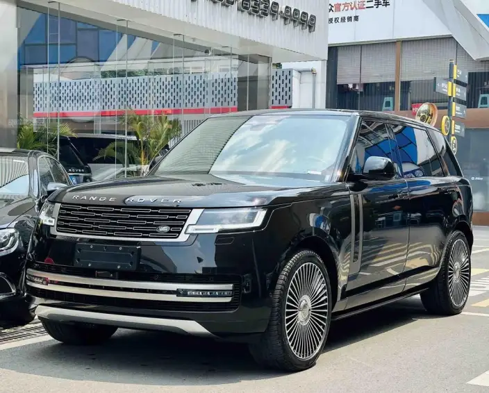 Range Rover 2025 Model 3.0 L6 400PS Shengshi Extended Edition