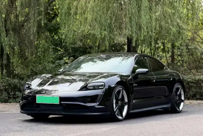 Taycan 2022 Model Taycan 4S
