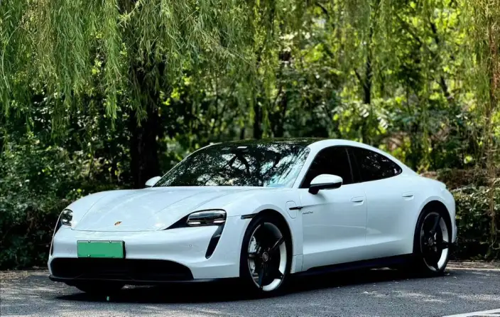 Taycan 2022 Model Facelift Taycan