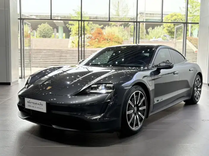 Taycan 2022 Model Facelift Taycan