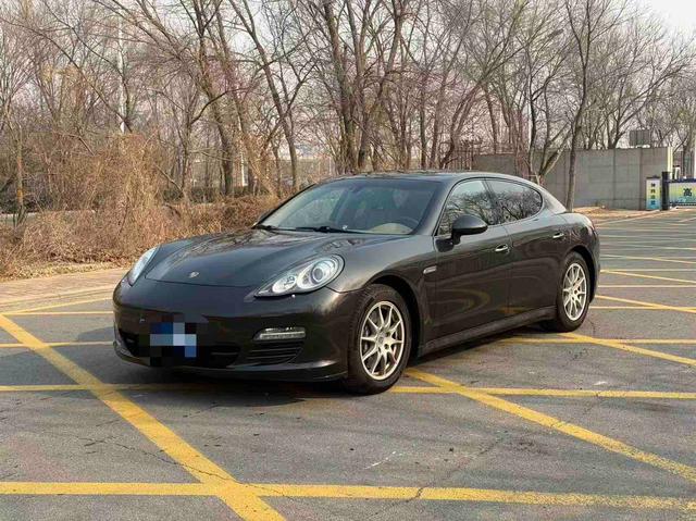 Porsche Panamera 2010 Panamera 4 3.6L – фото 1