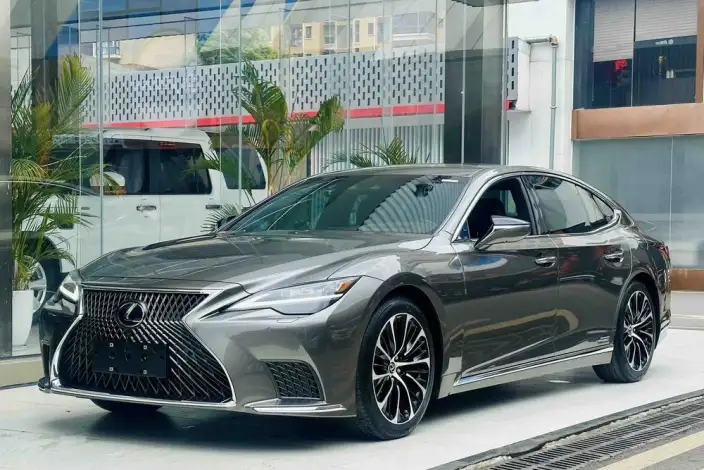 Lexus LS 2021 Model 500h Executive Edition