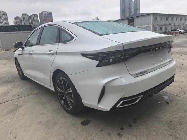 Chery Arrizo 8 2022 1.6TGDI DCT Shang – фото 8