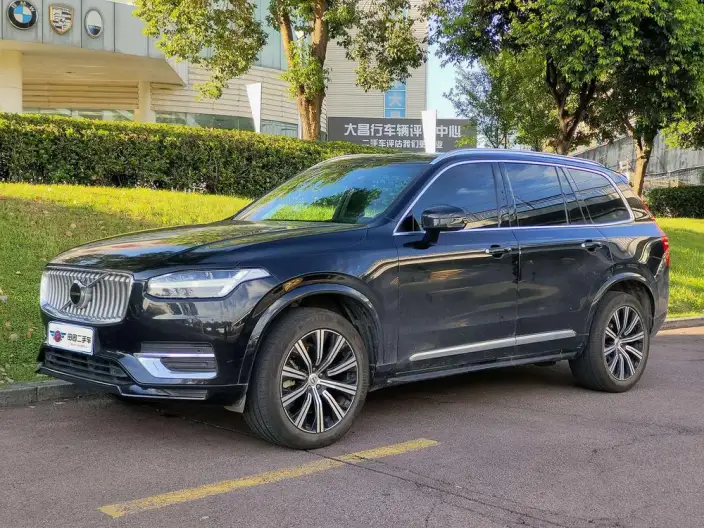 Volvo XC90 2023 Model B5 Zhixing Deluxe Edition 5 seat