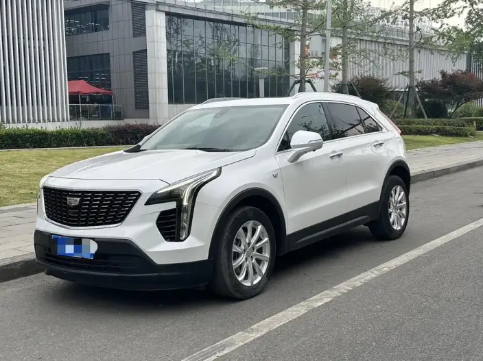 Cadillac XT4 2022 Model 28T 2WD Fashion Model