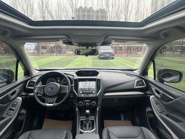 Subaru Forester 2022 2.0i AWD Luxury EyeSight – фото 5