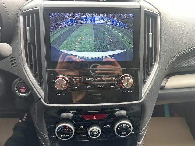 Subaru Forester 2022 2.0i AWD Luxury EyeSight – фото 11