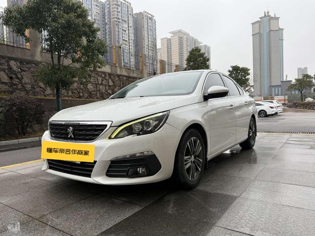 Peugeot 308 2016 1.6L Automatic Fashion – фото 1