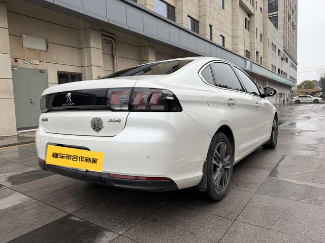 Peugeot 308 2016 1.6L Automatic Fashion – фото 4