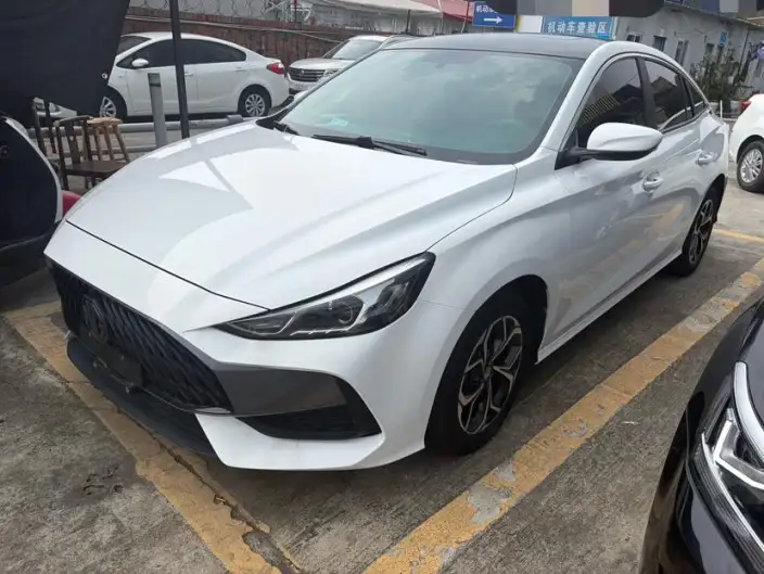 MG5 2022 Model 180DVVT CVT Youth Deluxe Edition