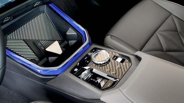 BMW X3 2025 xDrive30L Executive M Sport Package – фото 5