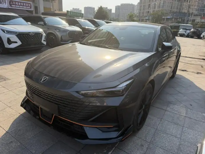 Changan UNI-V 2023 Model 1.5T Sports Edition