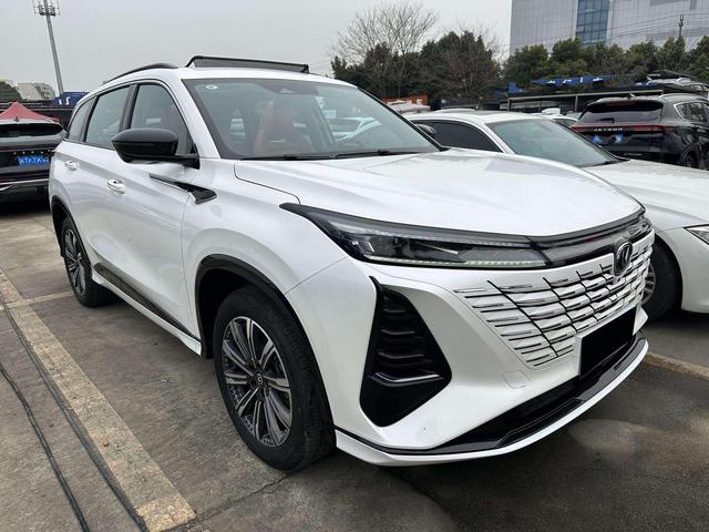 Changan CS75 PLUS 2023 3rd Gen 1.5T Automatic Premium – фото 3
