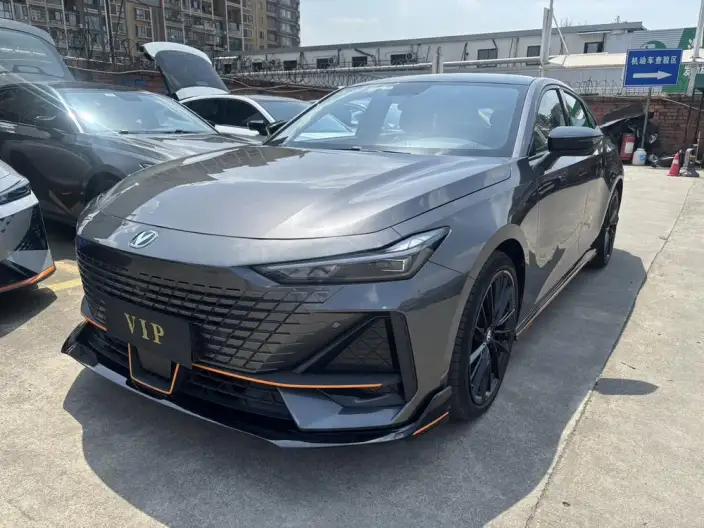 Changan UNI-V 2023 Model 1.5T Sports Edition