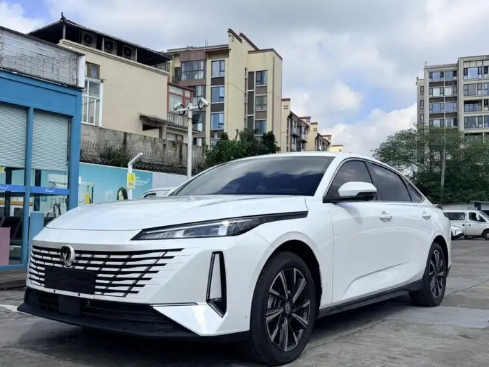 Changan Eado 2025 Model 1.5T DCT 500Bar Noble Model