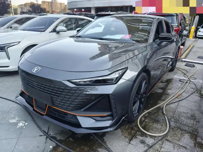 Changan UNI-V 2022 Model 1.5T Sports Edition