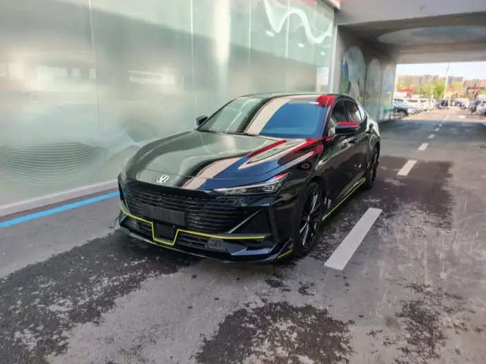 Changan UNI-V 2022 Model 1.5T Sports Edition