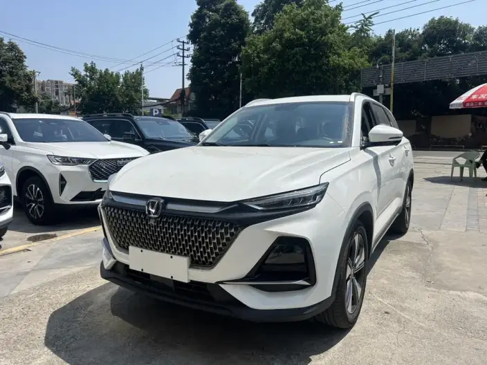 Changan X7 PLUS 2024 Model 1.5T DCT Zun Shine Model 7 seat