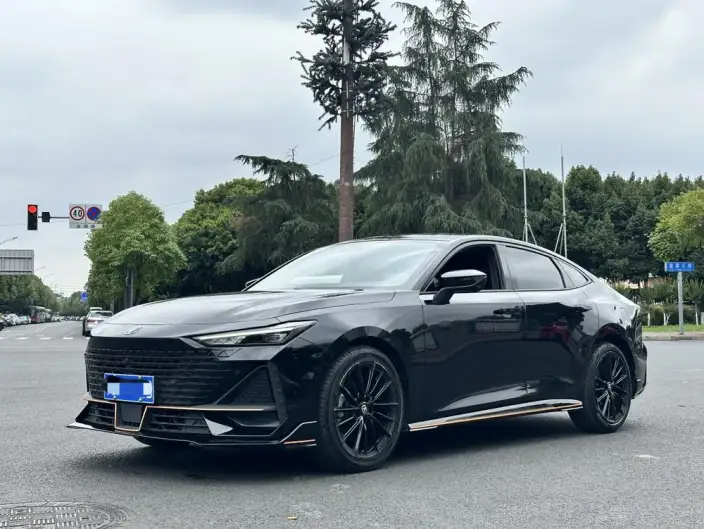 Changan UNI-V 2022 Model 1.5T Sports Edition
