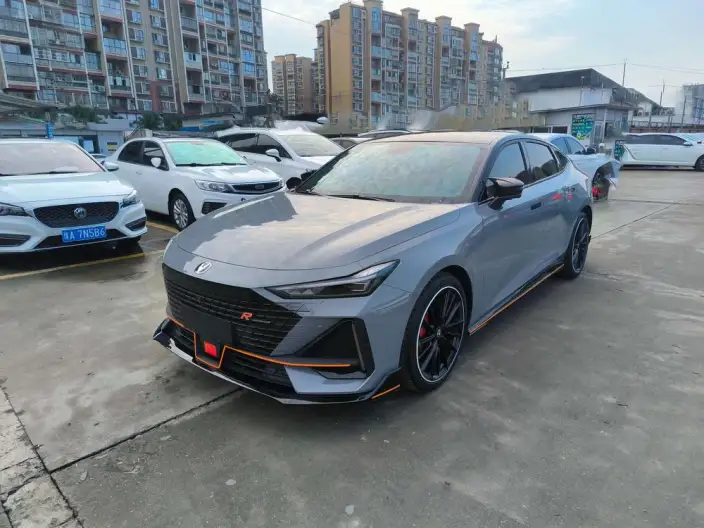 Changan UNI-V 2022 Model 1.5T Sports Edition