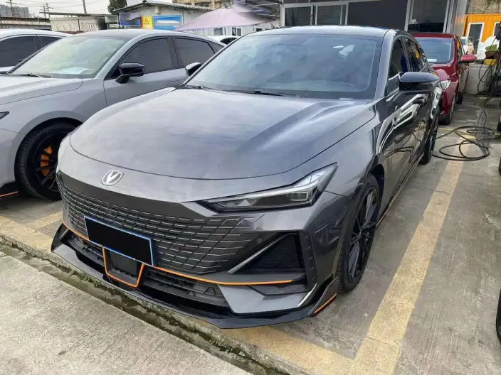 Changan UNI-V 2022 Model 1.5T Sports Edition