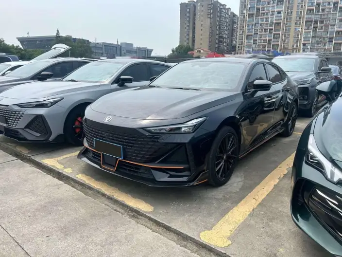 Changan UNI-V 2023 Model 1.5T Sports Edition