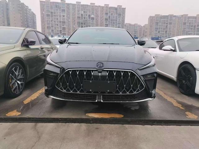MG5 Scorpio 2022 1.5T Trophy Sport Flagship – фото 2