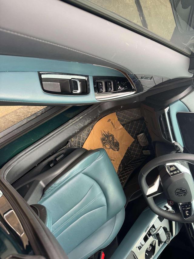 MG7 2023 1.5T DCT Supreme Luxury – фото 5