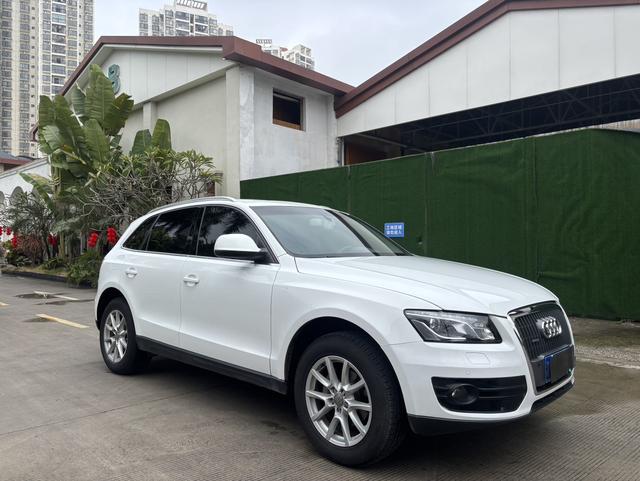 Audi Q5 2012 модификация 2.0TFSI Dynamic – фото 3
