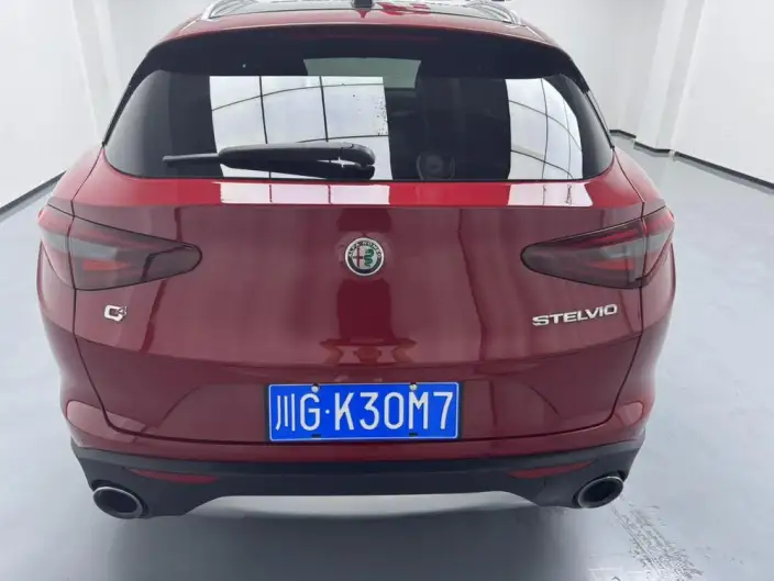 Alfa Romeo Stelvio 2020 Model 2.0T 280HP Deluxe Edition