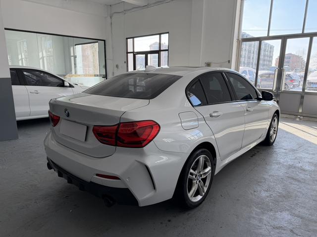 BMW 1 Series 2021 Facelift 120i M Sport Night Black Edition – фото 5