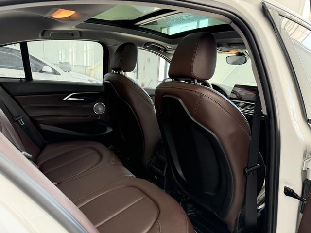 BMW 1 Series 2021 Facelift 120i M Sport Night Black Edition – фото 10