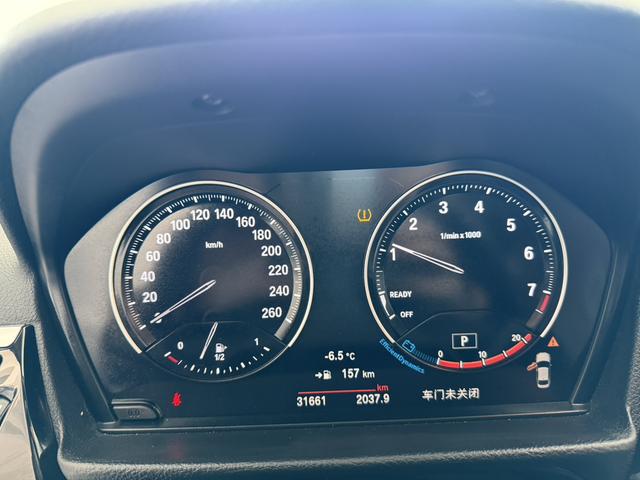 BMW 1 Series 2021 Facelift 120i M Sport Night Black Edition – фото 12
