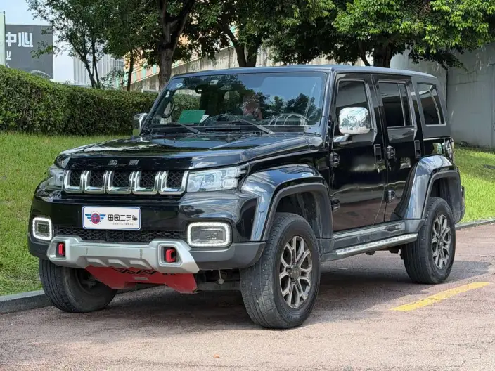 BAIC BJ40 2020 Model 2.0T Automatic 4WD City Hunter Edition Warrior Model