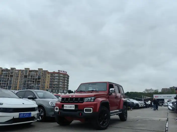 BAIC BJ40 2021 Model 2.0D Automatic 4WD Blade Hero Edition Warrior Model