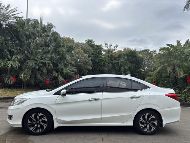 Honda Lingpai 2016 1.8L CVT Luxury – фото 4