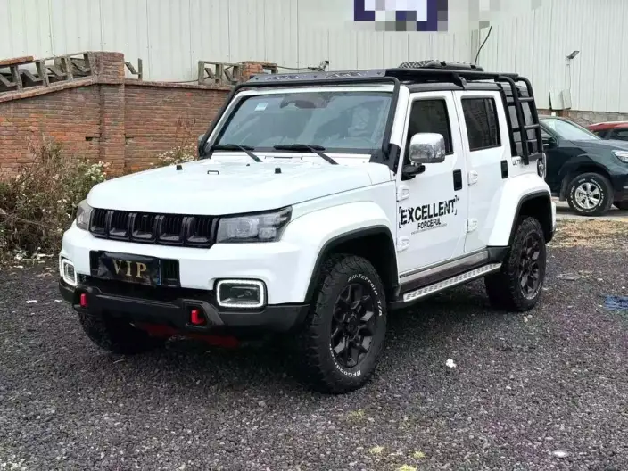 BAIC BJ40 2023 Model 2.0D Automatic 4WD Blade Hero Edition Pioneer Model