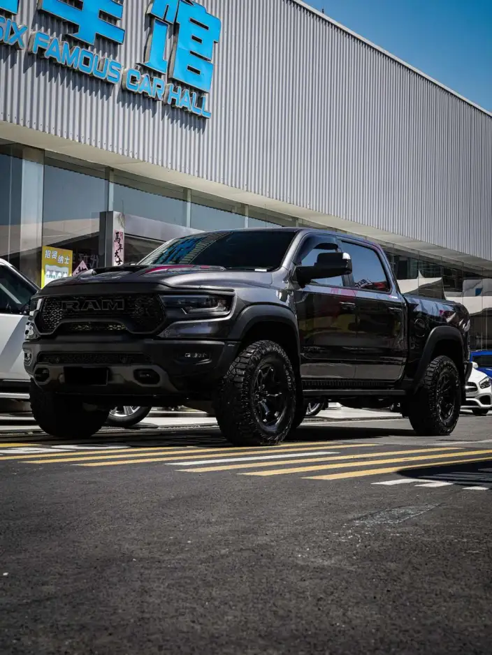 Rampage 2022 Model 6.2T Automatic 4WD 5 seat Parallel Imported
