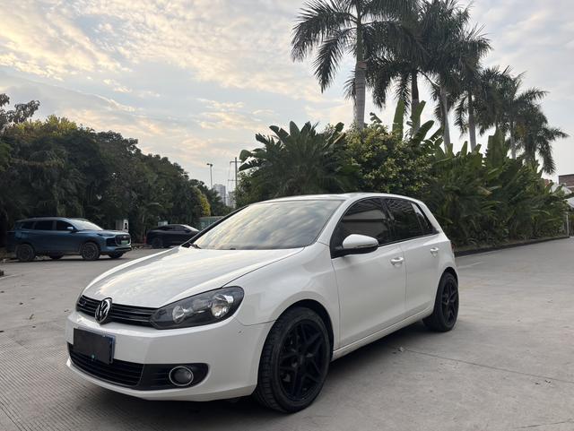 Volkswagen Golf 2011 1.4TSI Automatic Comfort – фото 1