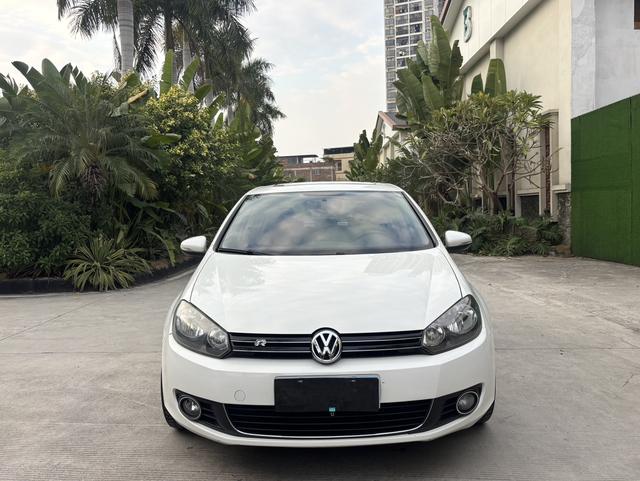 Volkswagen Golf 2011 1.4TSI Automatic Comfort – фото 2