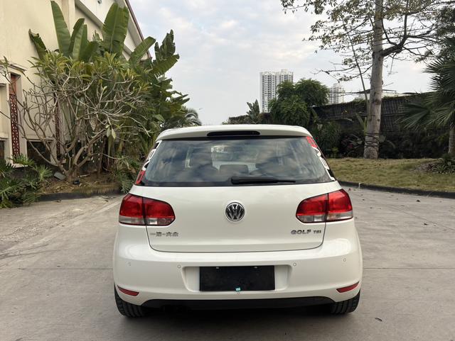 Volkswagen Golf 2011 1.4TSI Automatic Comfort – фото 5