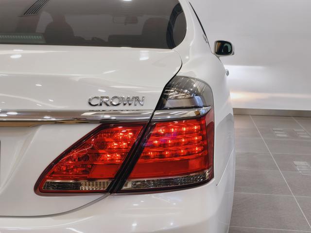 Toyota Crown 2012 2.5L Royal Leather – фото 5